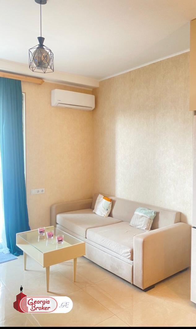 nearly repaired 2-room apartment for sale